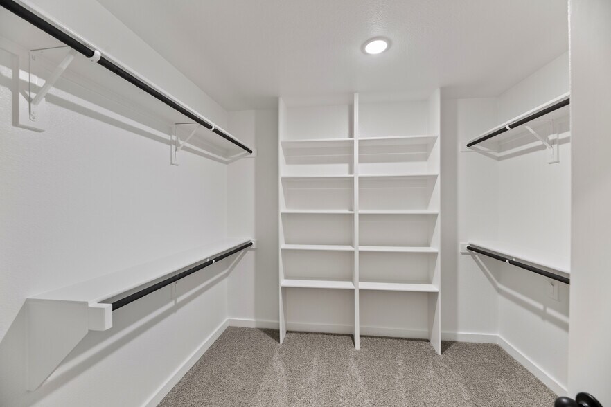 More Photos Of 4405 Clovis Ct, Midlothian Apartments For Sale