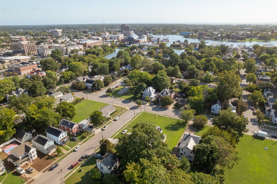 More Photos Of 406 S Armistead Ave, Hampton Apartments For Sale