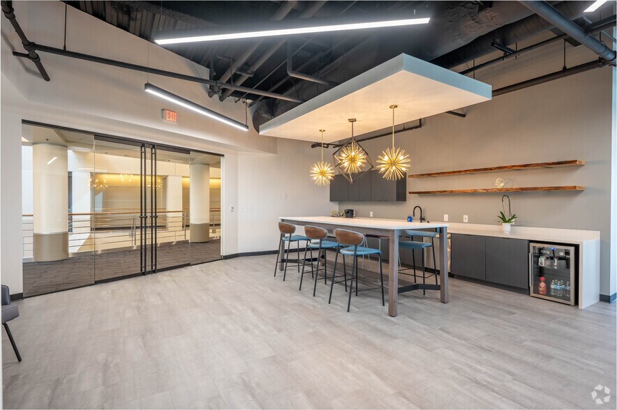 More Photos Of 11100 USA Pky, Fishers Office For Lease