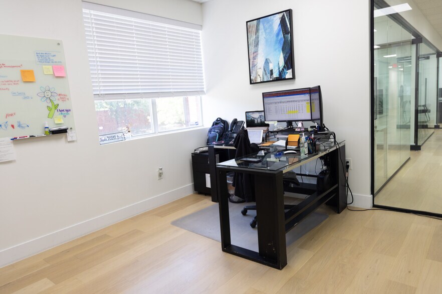More Photos Of 515 W Southlake Blvd, Southlake Medical For Lease