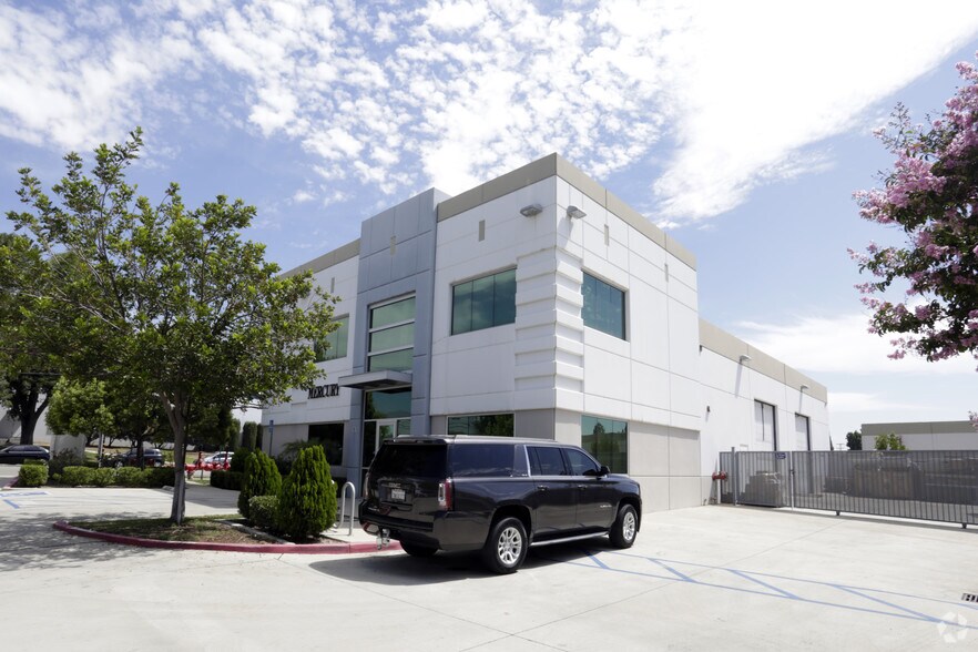 More Photos Of 9299 9th St, Rancho Cucamonga Warehouse For Lease