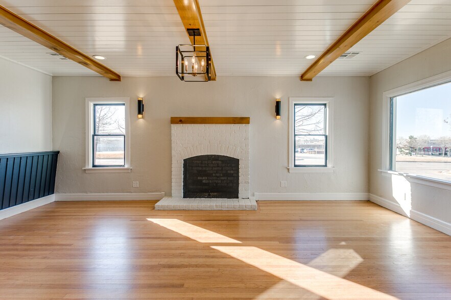 More Photos Of 608 E Eubanks St, Oklahoma City Office For Sale