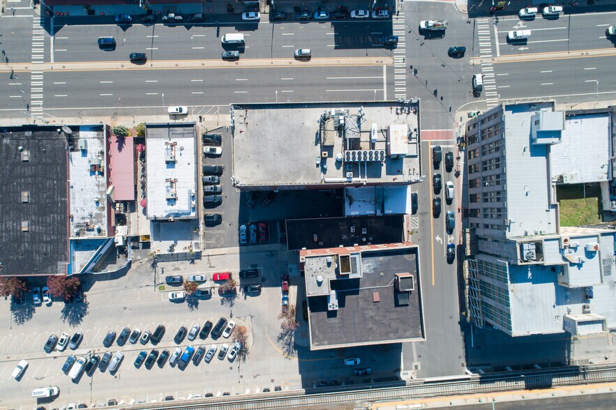 More Photos Of 265 Sunrise Hwy, Rockville Centre Office For Lease