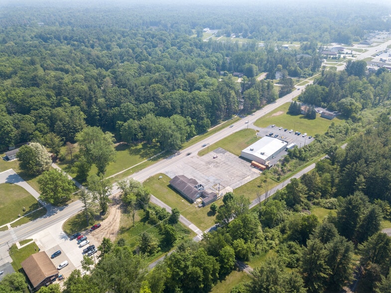 More Photos Of 201 W Saginaw Rd, Sanford Freestanding For Sale