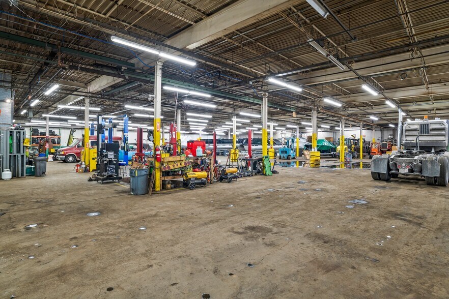 More Photos Of 55 East St, Ware Warehouse For Lease