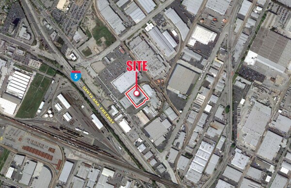 More Photos Of 2701 Carrier Ave, Commerce Distribution For Lease