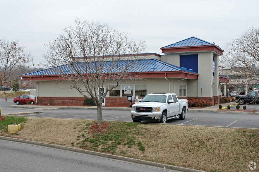 More Photos Of 5420 Target Dr, Antioch Restaurant For Sale