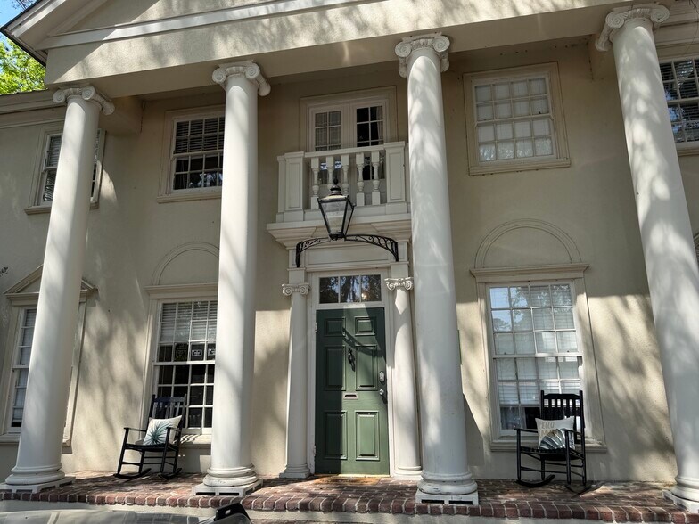 More Photos Of 578 William Hilton Pky, Hilton Head Island Office For Sale