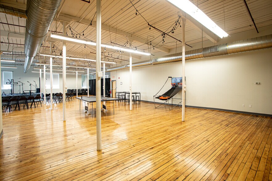 More Photos Of 145 Globe St, Fall River Office For Sale