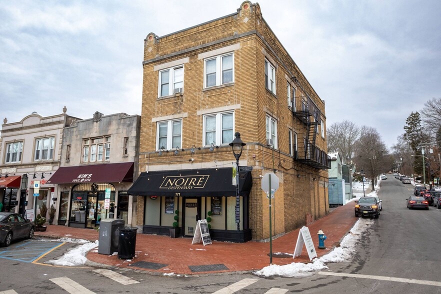 Primary Photo Of 171 Maplewood Ave, Maplewood Storefront Retail Residential For Sale