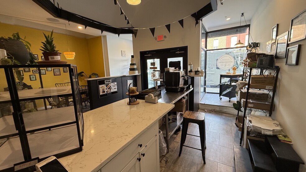 More Photos Of 118-120 Northampton St, Easton Apartments For Lease