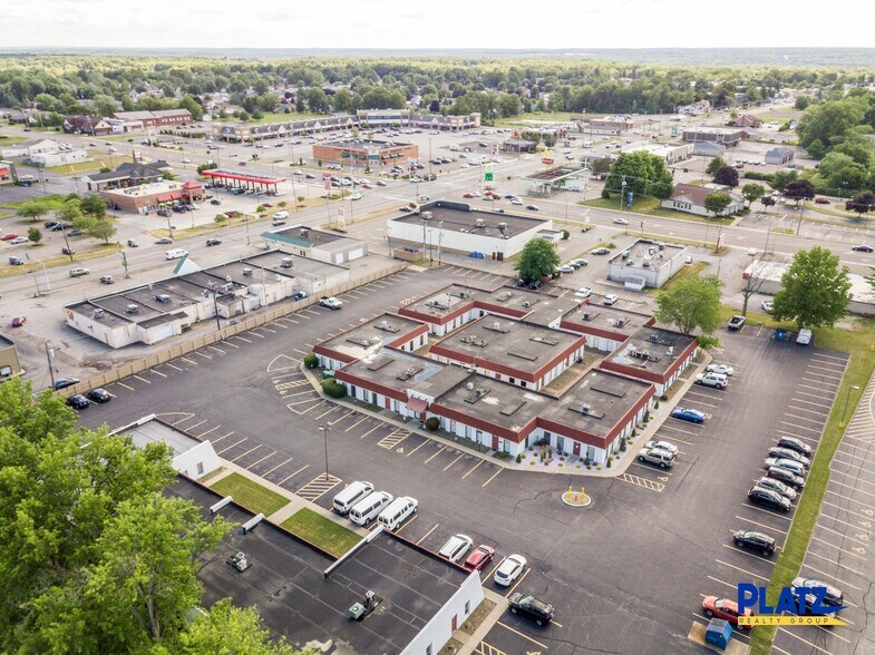 More Photos Of 25 N Canfield Niles Rd, Youngstown Loft Creative Space For Lease