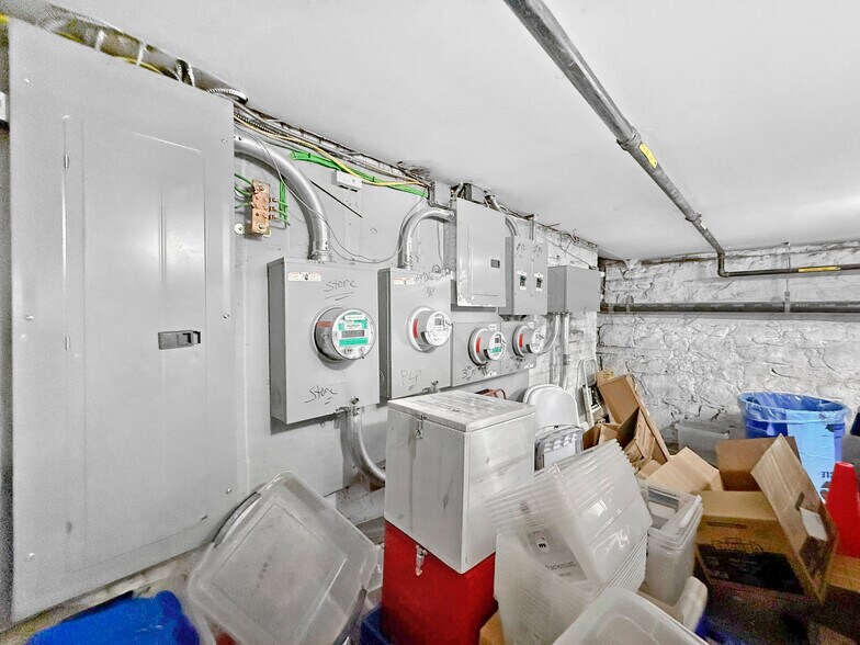 More Photos Of , Brooklyn General Retail For Sale