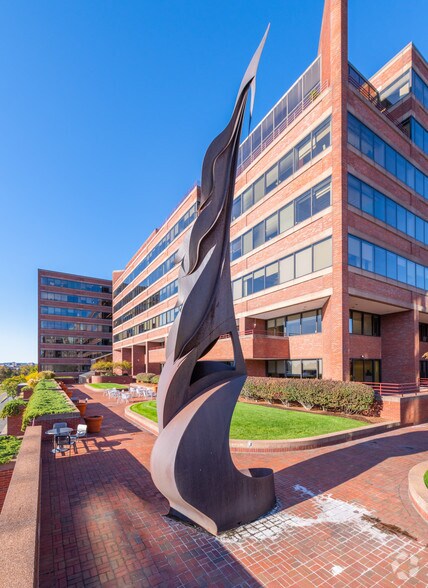 More Photos Of 55 Cambridge Pky, Cambridge Office For Lease