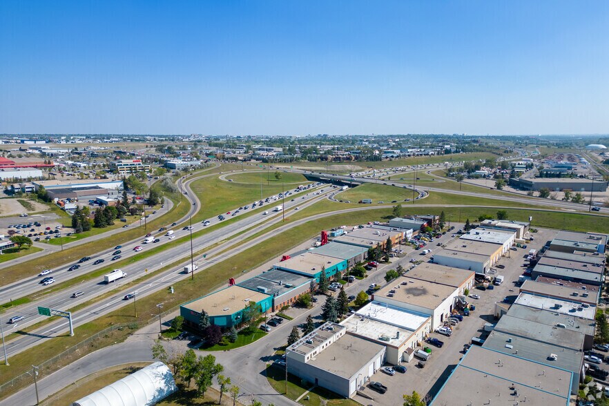 More Photos Of 76 Skyline Cres NE, Calgary Office For Sale