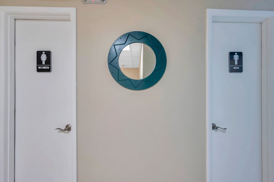 5223 Park Blvd, Pinellas Park, FL 33781 Office For Sale