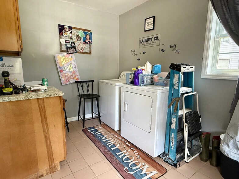 More Photos Of 361-369 Broad St, Waverly Apartments For Sale