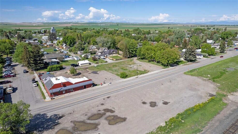 More Photos Of 214 W Main St, Manhattan Land For Sale