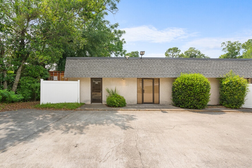 More Photos Of 605 E 69th St, Savannah Office For Lease