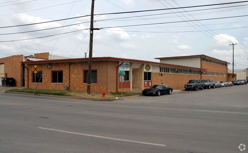 More Photos Of 1837-1847 NW 5th St, Oklahoma City Service For Lease