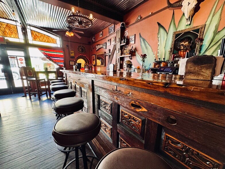 More Photos Of 78 Main St, Bisbee Restaurant For Sale