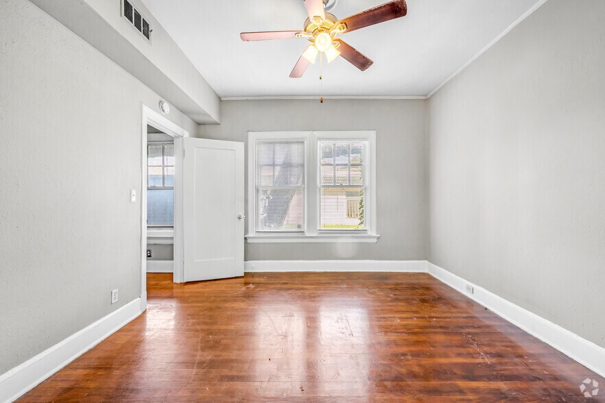 More Photos Of 4425 Swiss Ave, Dallas Apartments For Sale