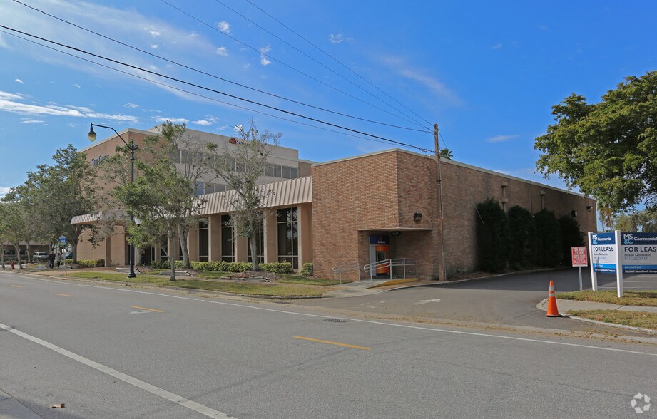 More Photos Of 200 Nokomis Ave S, Venice Office For Lease