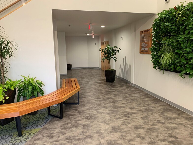 More Photos Of 500 SW 7th St, Renton Office For Sale