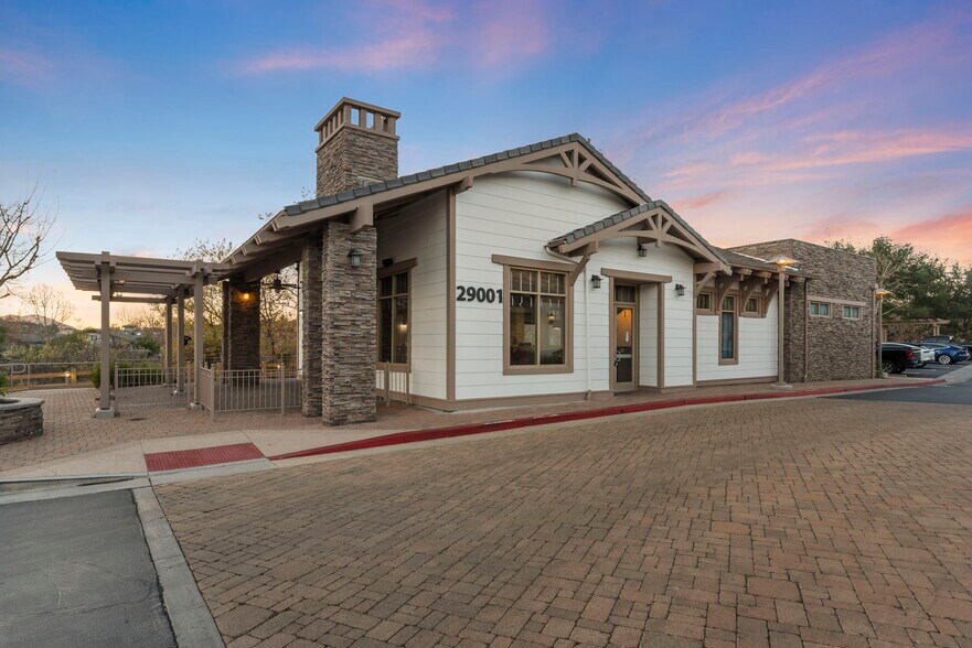 Primary Photo Of 29001 Canwood St, Agoura Hills Restaurant For Lease