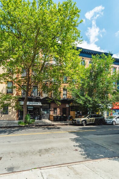 More Photos Of 561 Gates Ave, Brooklyn Apartments For Sale