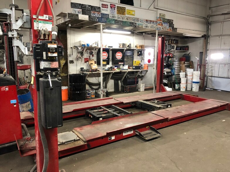 More Photos Of 47 N 400 W, Delta Auto Repair For Sale