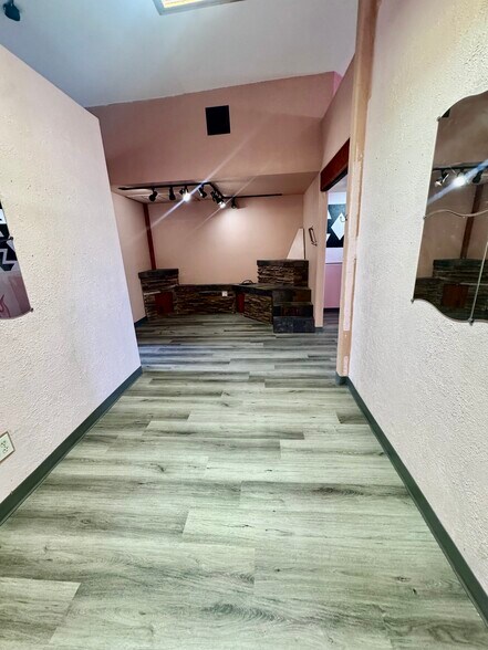 More Photos Of 11827 N Saguaro Blvd, Fountain Hills General Retail For Lease