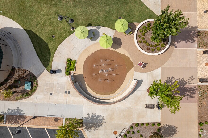 More Photos Of 2285 Wisteria Dr, Snellville Unknown For Lease