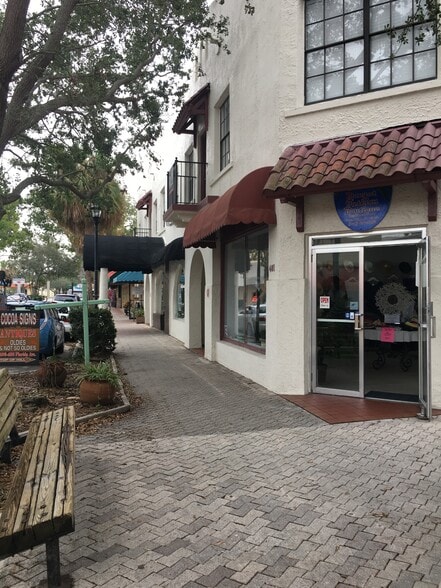 More Photos Of 401-411 Brevard Ave, Cocoa Storefront Retail Office For Lease