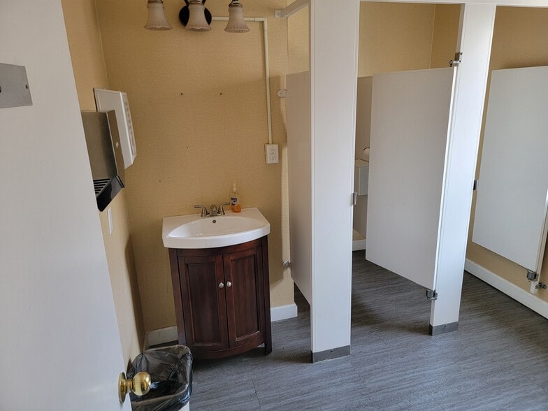 More Photos Of 791 Passaic Ave, Clifton Medical For Sale