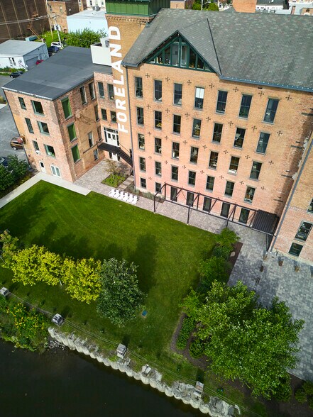 More Photos Of 111 Water St, Catskill Loft Creative Space For Lease