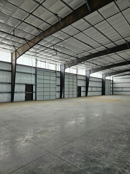 More Photos Of 4552 FM 2351 Rd, Friendswood Warehouse For Sale