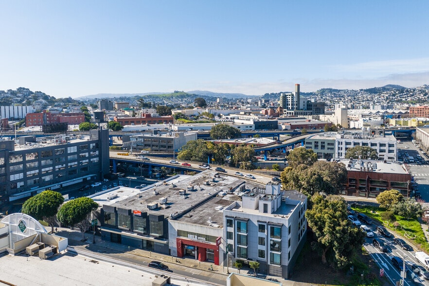 More Photos Of 540 9th St, San Francisco Showroom For Sale
