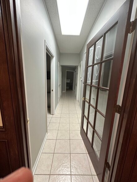 More Photos Of 2301 Park Ave, Orange Park Coworking Space