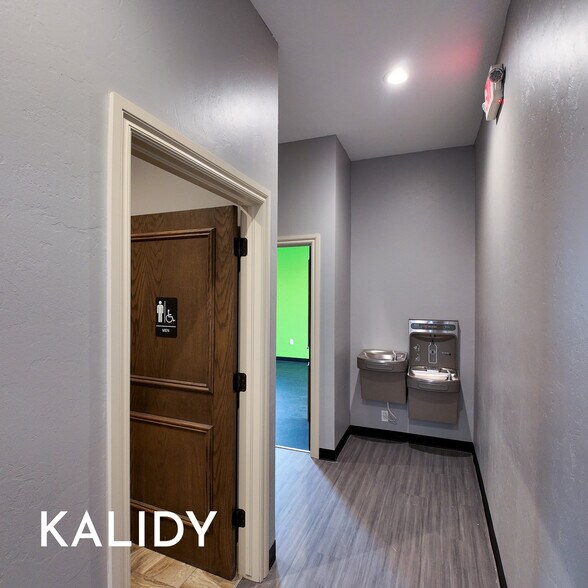 More Photos Of 2220 NW 164th St, Edmond Office For Sale