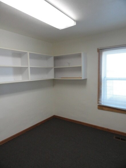 More Photos Of 15000 Washington St, Broomfield Office Residential For Sale