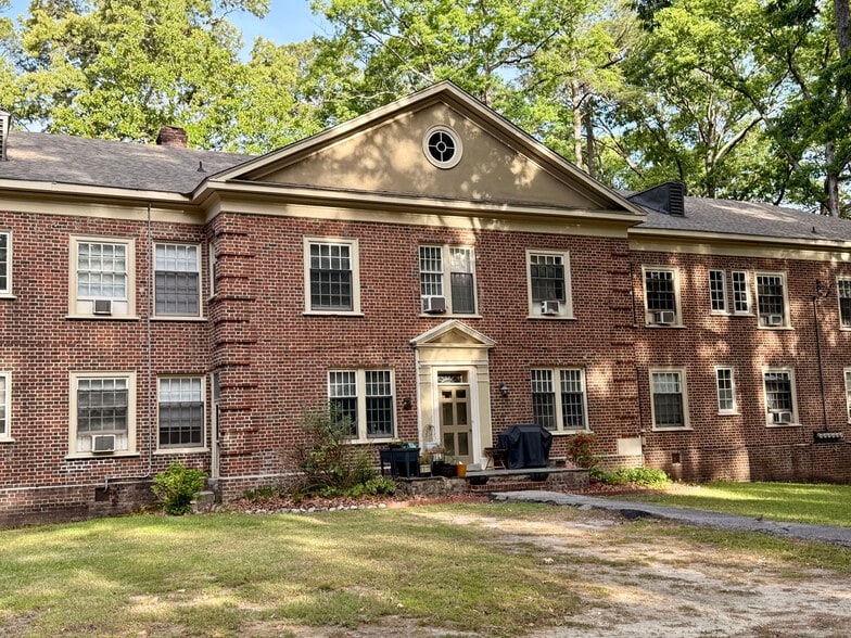 Primary Photo Of 915 Raleigh Road Pky W, Wilson Apartments For Sale