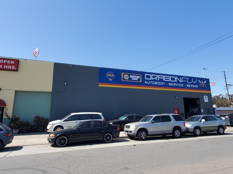 More Photos Of 4055 Pacific Hwy, San Diego Warehouse For Lease