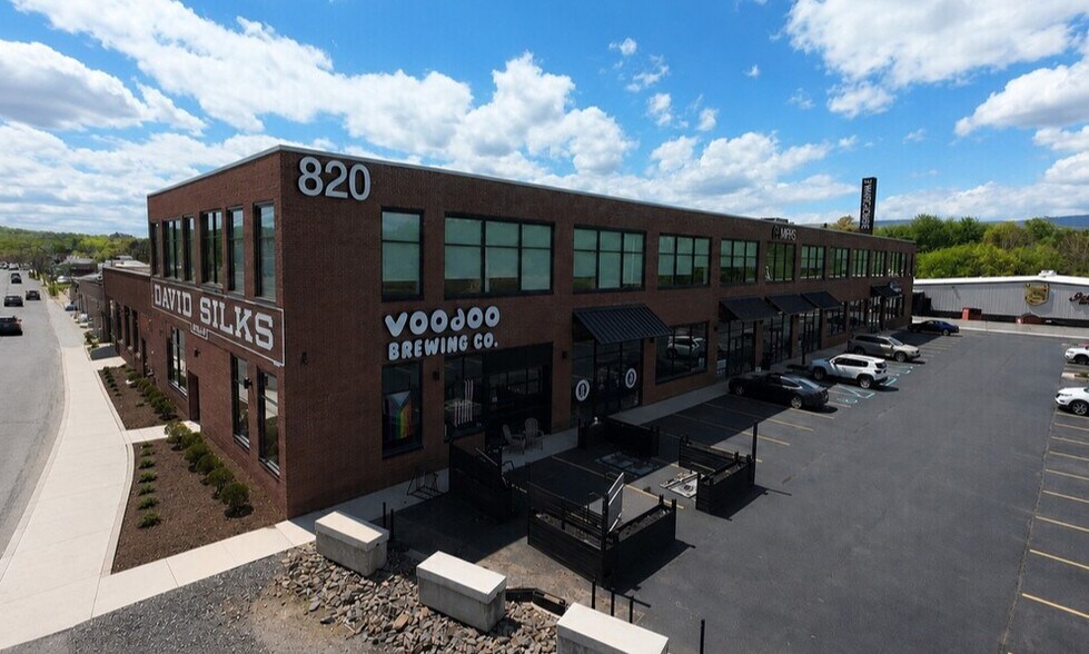 More Photos Of 820-826 S Washington Ave, Scranton Medical For Lease