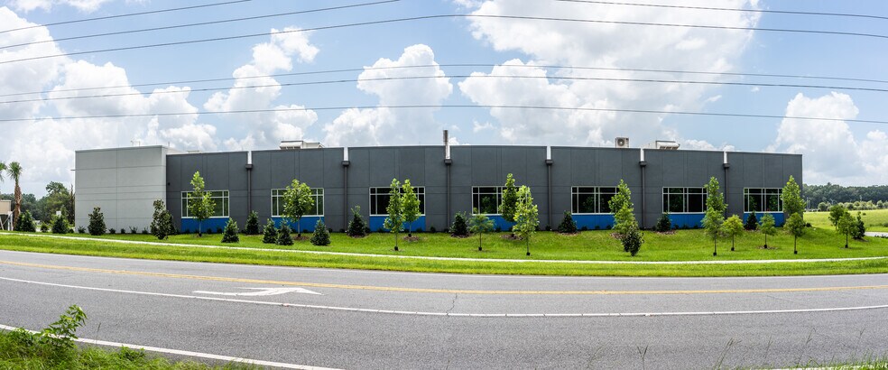 More Photos Of 14189 NW 129th Way, Alachua Office For Lease