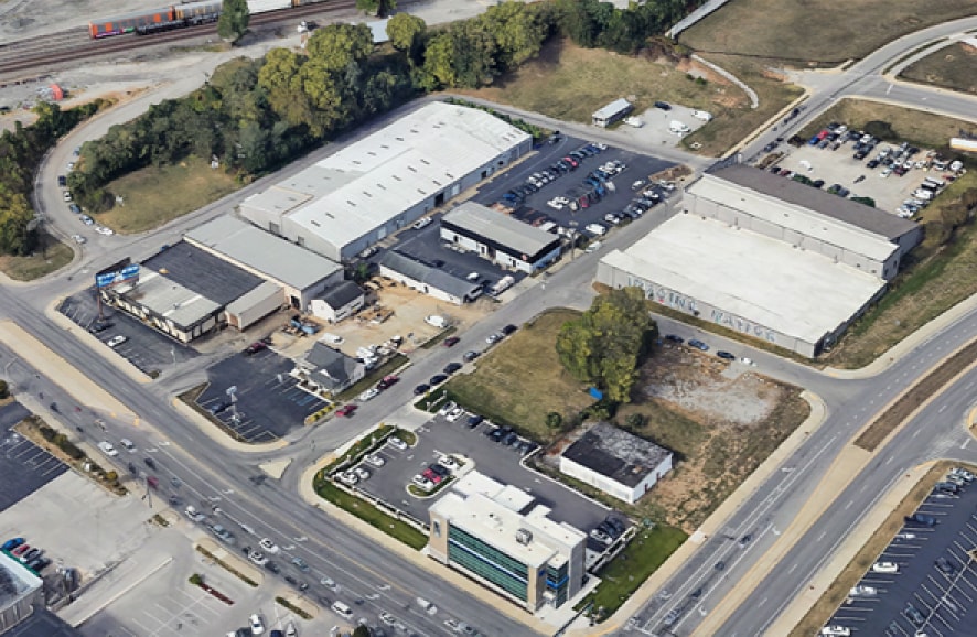 More Photos Of 441 Hayman Ave, Lexington Warehouse For Lease