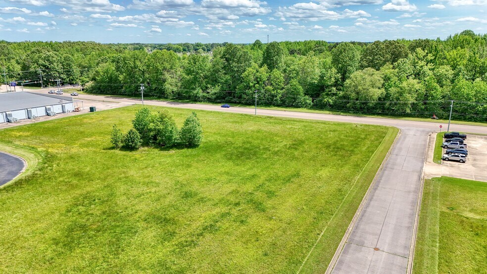 More Photos Of 0 Jim Adams Drive, Paris Land For Sale