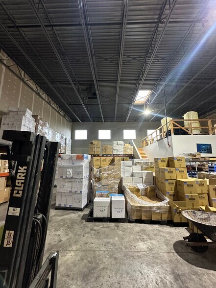 More Photos Of 9200 W 191st St, Mokena Office For Sale