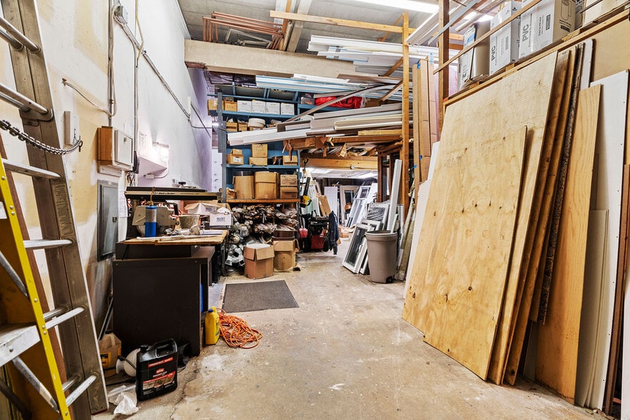 More Photos Of 1475 Hylan Blvd, Staten Island Freestanding For Sale