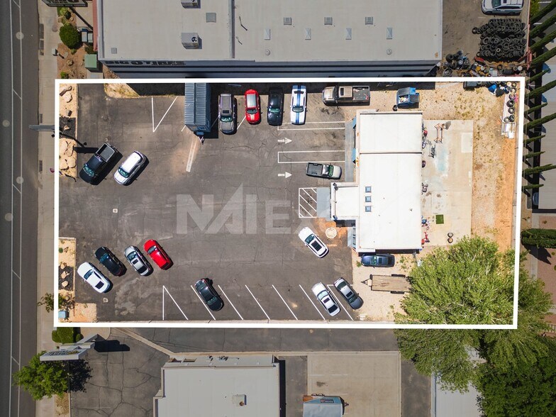More Photos Of 1726 W Sunset Blvd, Saint George Auto Repair For Sale